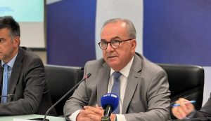 Φωτογραφία Υπουργού