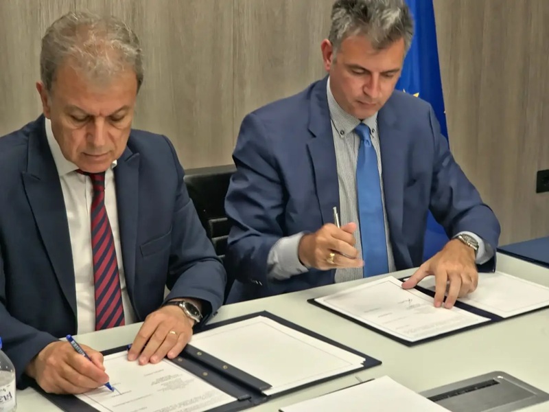 Υπογραφή Μνημονίου Συνεργασίας για τη λειτουργία Γραφείου Εξωστρέφειας